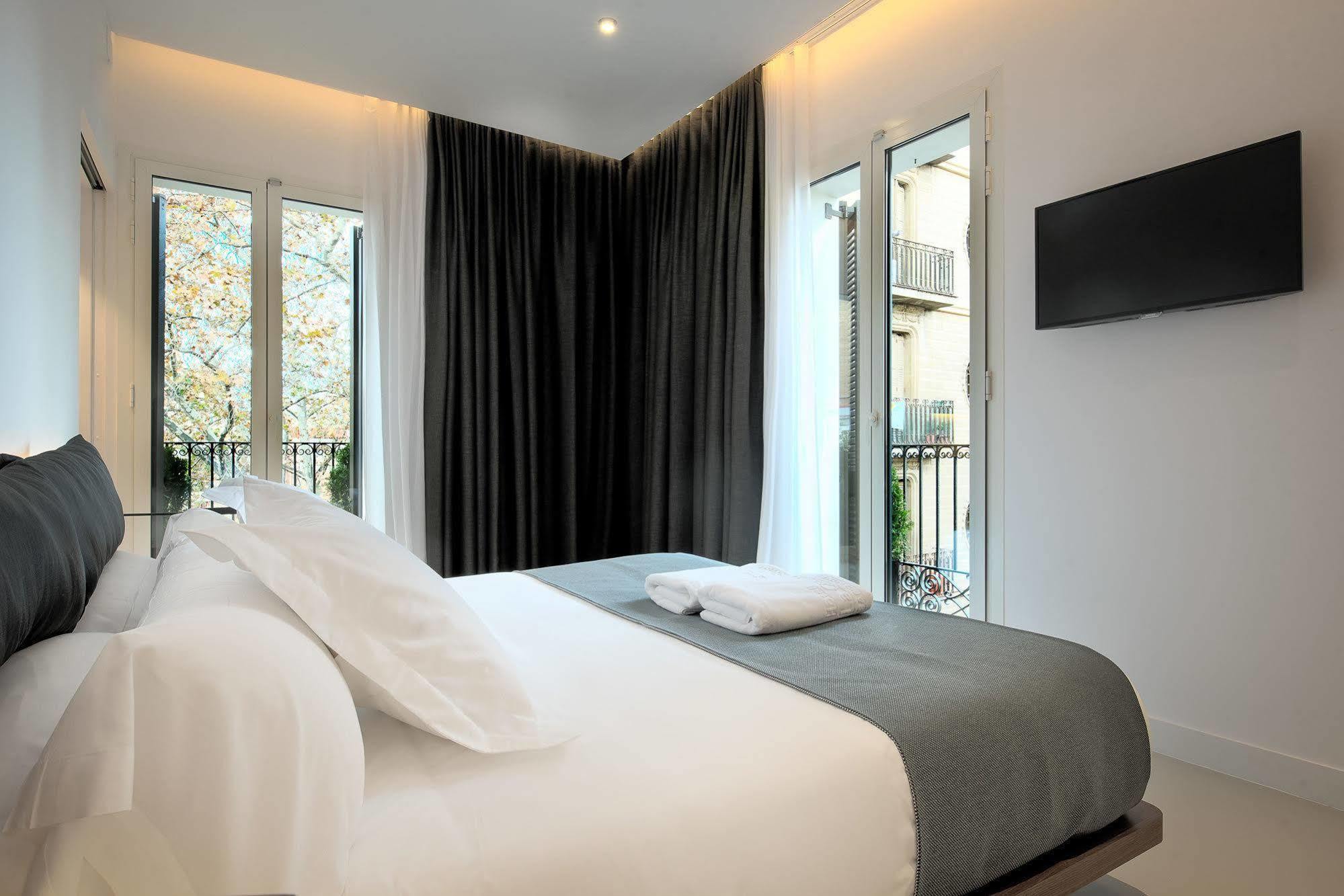 Sonder La Casa Del Sol Hotel Barcelona Exterior photo